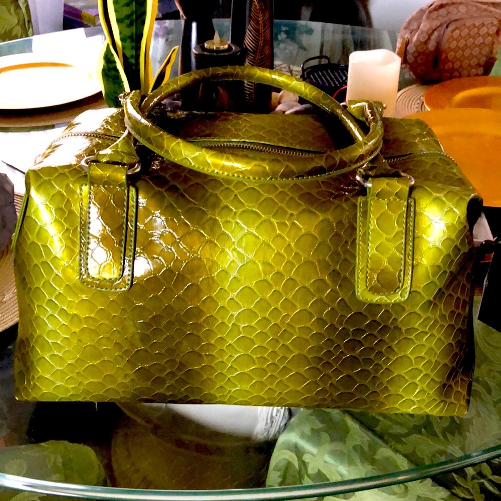 Green Travel bag